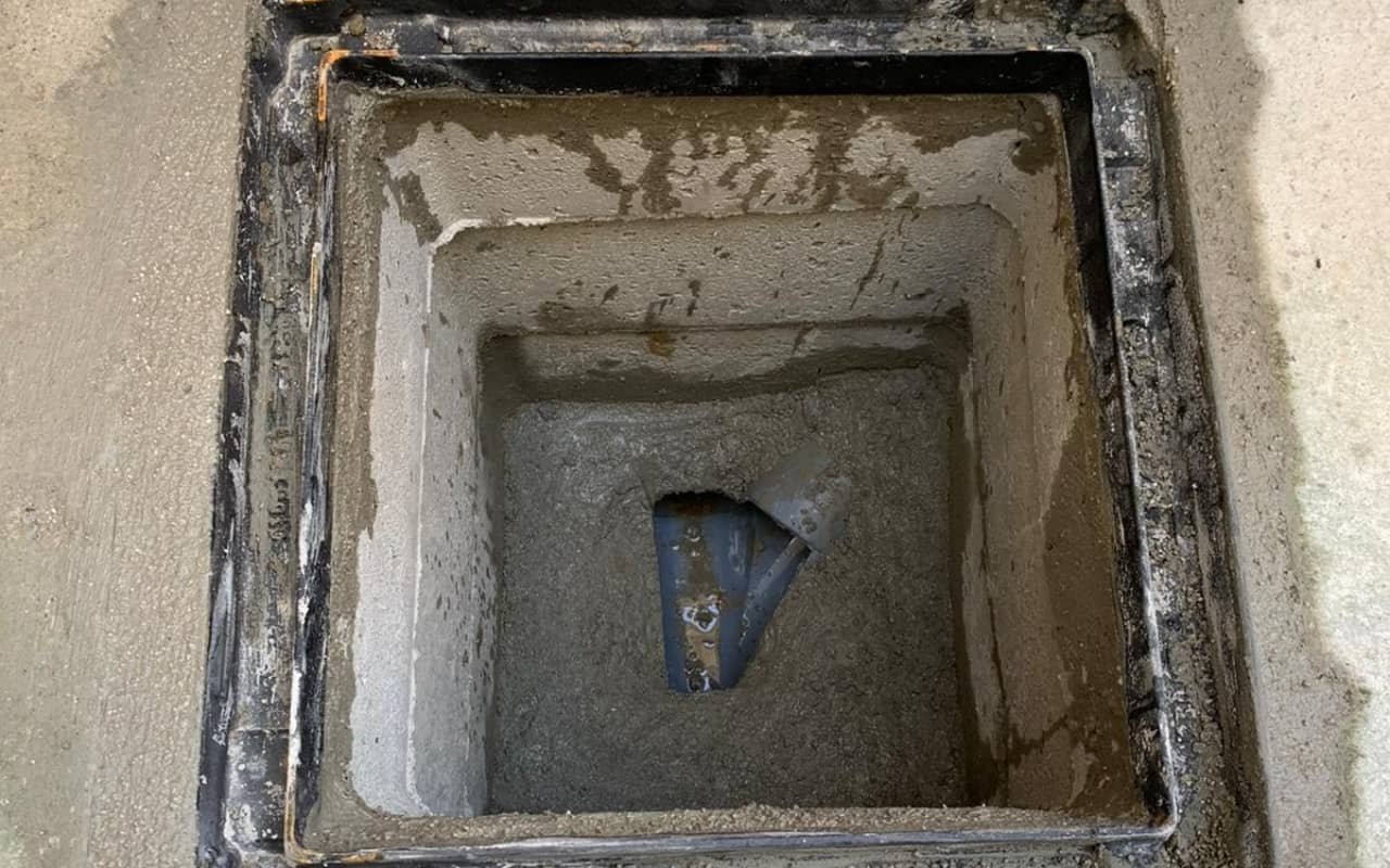 Création d’un regard pour curage sur une canalisation eaux usées (E.U.) - 3