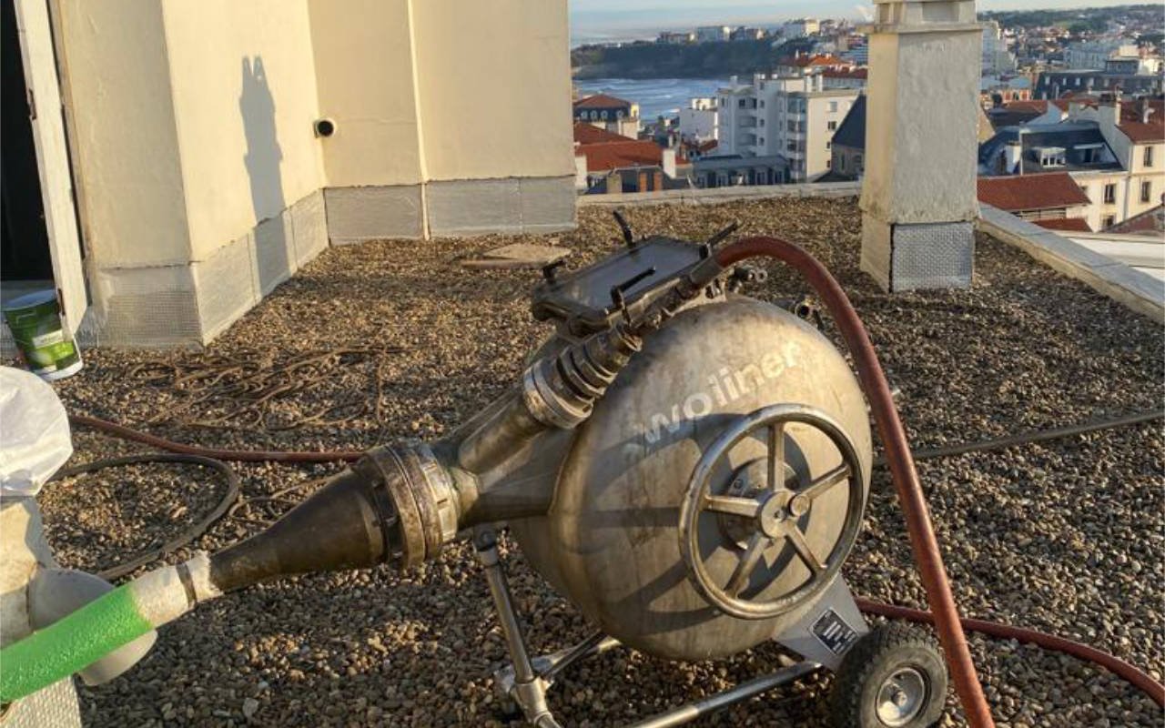 Réhabilitation de 3 colonnes d'un immeuble en R+7 en seulement 4 jours - 1