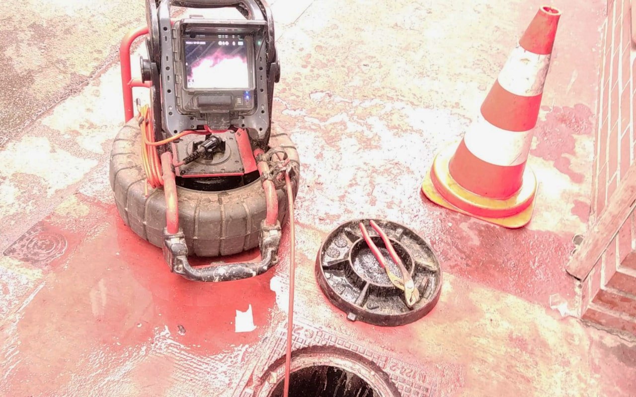 Chantier de curage et d'inspection vidéo pour le diagnostic d'un réseau EU